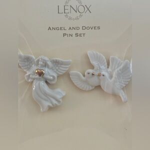 Lenox Angel and Dove Decorated In 24 Karat Gold Pin Set New in Package
